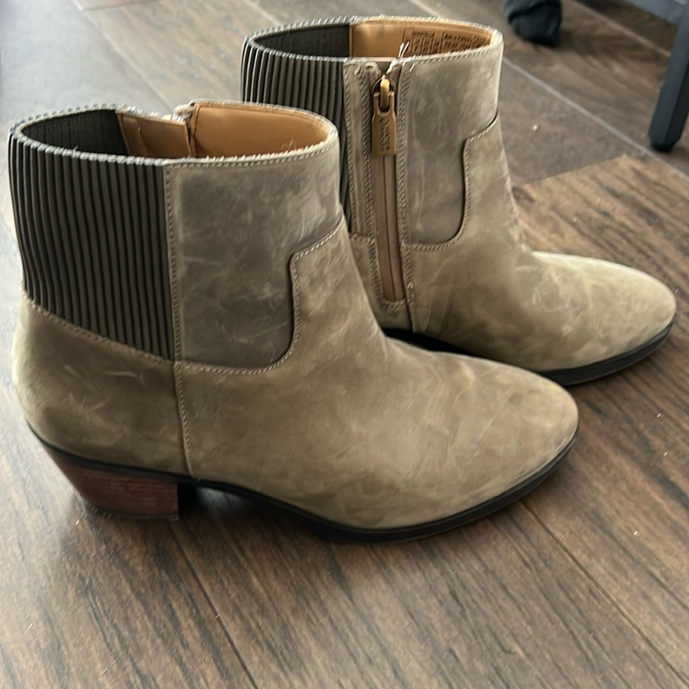 VIONIC SHANTELLE BOOT